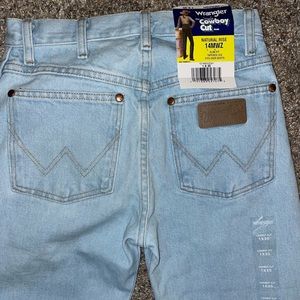 Cowboy Cut Wrangler Jeans